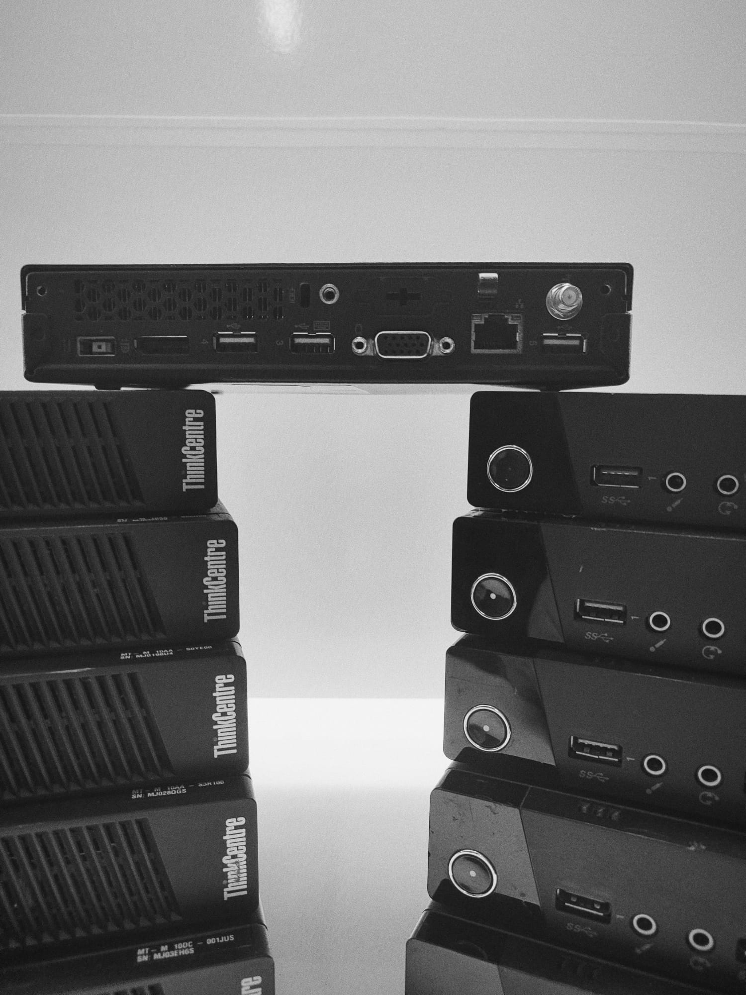 2.EL MİNİ PC LENOVO THINKCENTRE M93P İ5 4.NESİL 8GB RAM 320GB HDD DP VGA