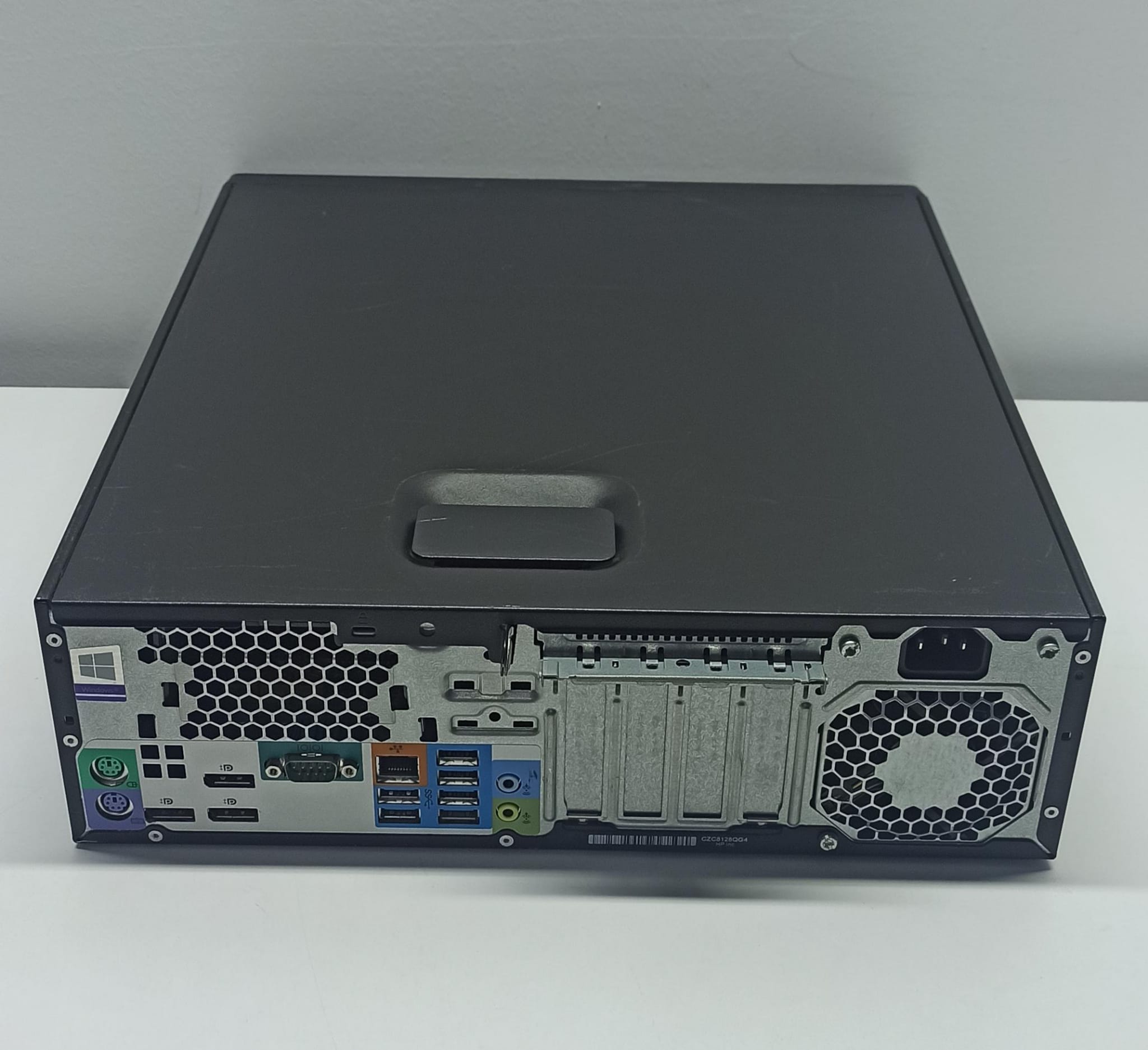 2.EL PC YATAY HP Z240 İ7 6.NESİL 16GB RAM 256GB  SSD WORKSTATİON