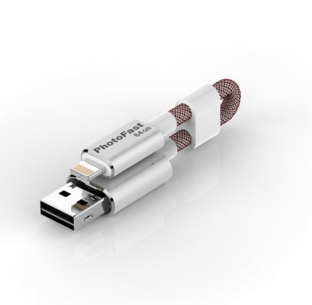 USB BELLEK 64GB PHOTOFAST MEMORİESCABLE GEN3 LİGHTNİNG / USB 3.0 ŞARJ KABLOLU İ-FLASHDRİVE (GÜMÜŞ)